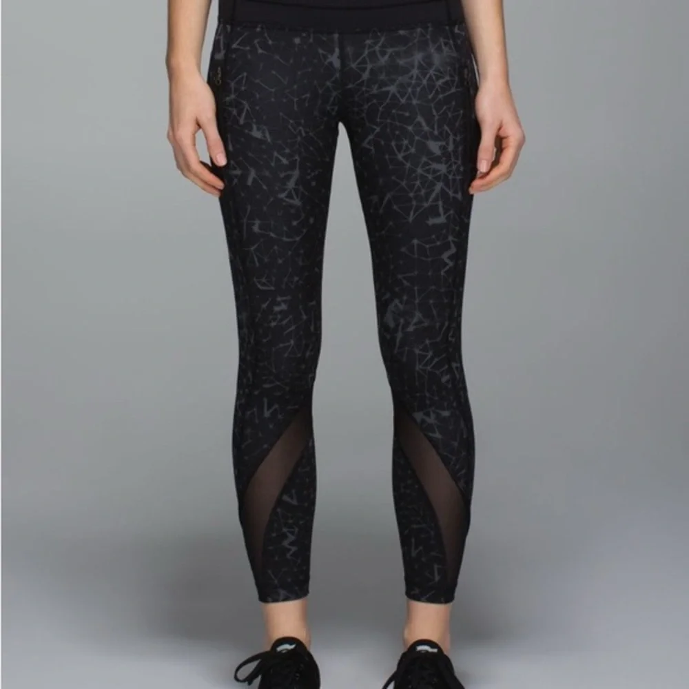 Lululemon Inspire Tight II *Full-On Luxtreme